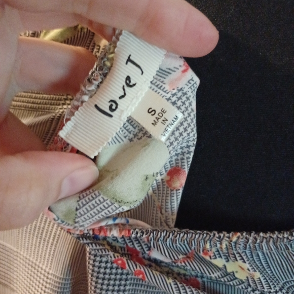 Dress - Picture 3 of 3